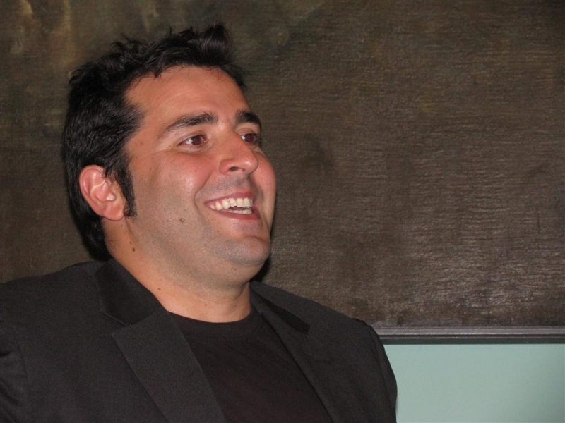 Federico Perrotta in un momento della conferenza stampa