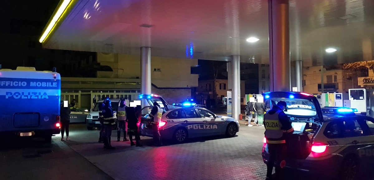polstrada-controlli-etilometro-a.jpg