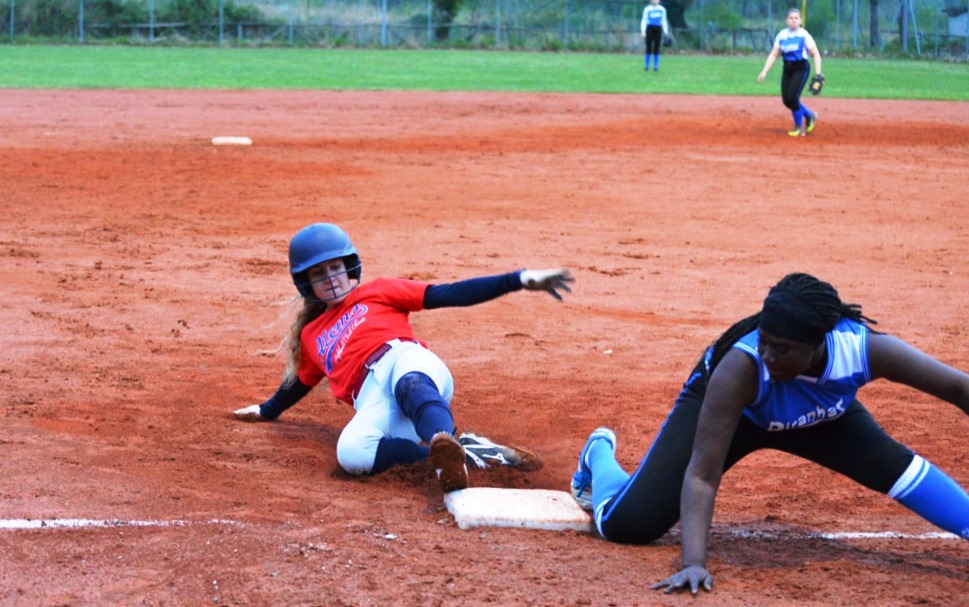 Softball-Giorgia-Di-Santo_01-(1).JPG