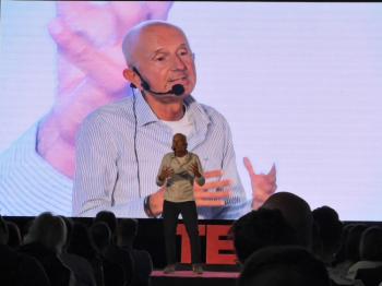 Marco-Alessandrini-al-TEDX-di-Pescara-2.jpg