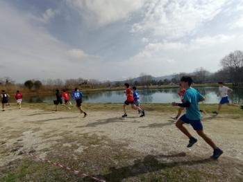 Un-momento-della-corsa-campestre-al-al-Teaterno-Sporting-club-di-Chieti.jpeg